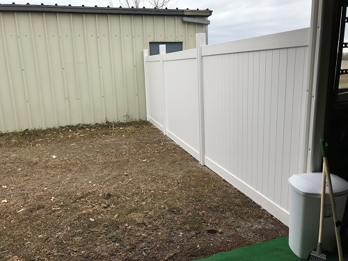 Al just needed a good privacy fence for his yard, and a lot of it! 260 feet of Steady Freddy Fence later and he's got the perfect enclosure for his yard. Now he's even getting envious glares from the neighbors!
